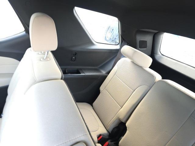 used 2023 Chevrolet Traverse car, priced at $28,248