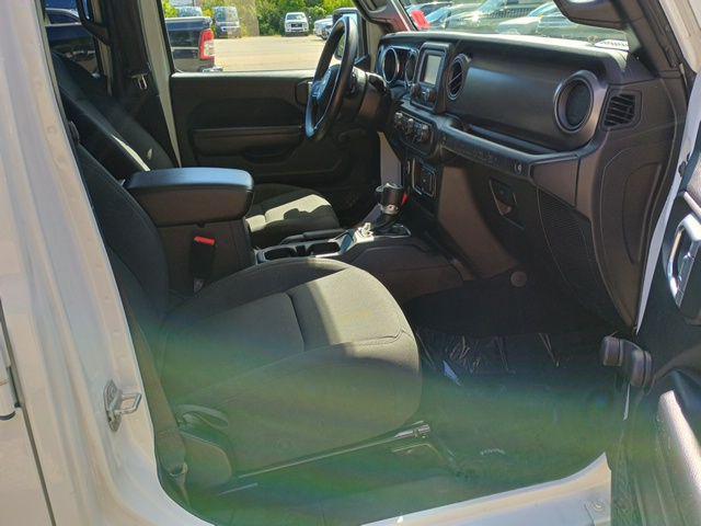 used 2021 Jeep Wrangler Unlimited car, priced at $28,895