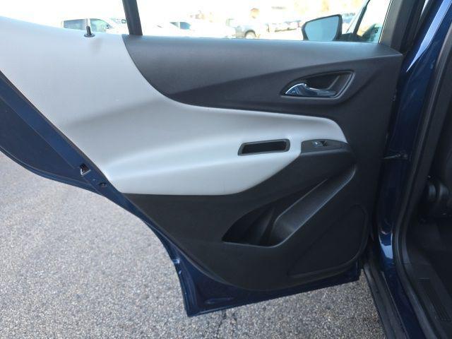 used 2022 Chevrolet Equinox car, priced at $19,895