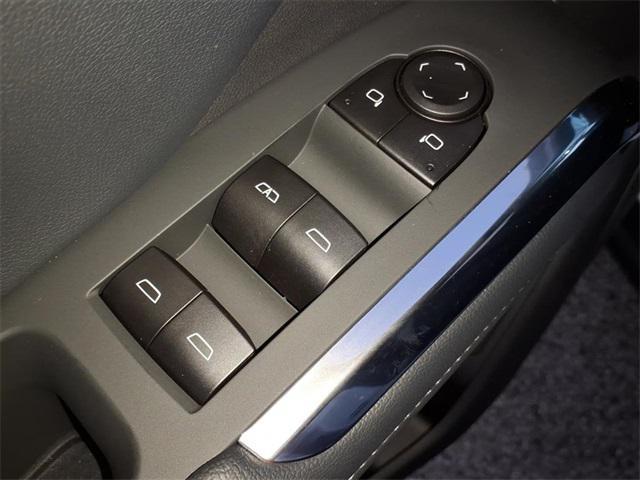 new 2026 Chevrolet Traverse car, priced at $42,620