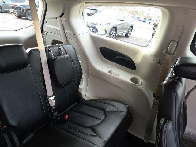 used 2024 Chrysler Pacifica car, priced at $27,999