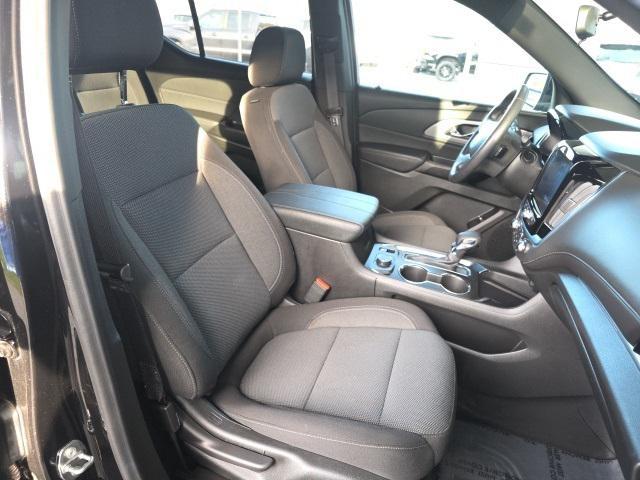 used 2022 Chevrolet Traverse car, priced at $27,999
