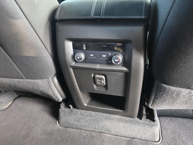 used 2022 Chevrolet Traverse car, priced at $27,999