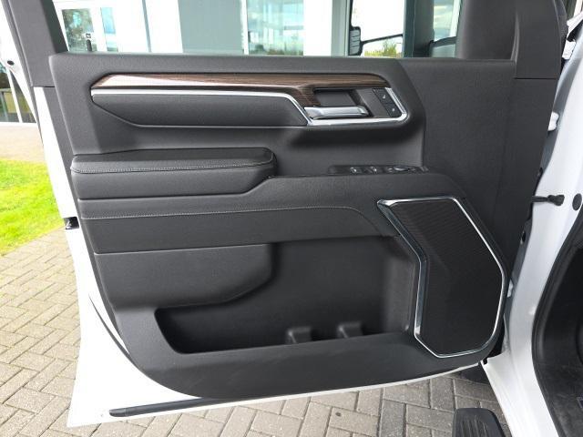 used 2024 Chevrolet Silverado 2500 car, priced at $48,995