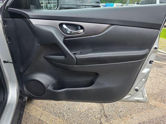 used 2015 Nissan Rogue car, priced at $11,999