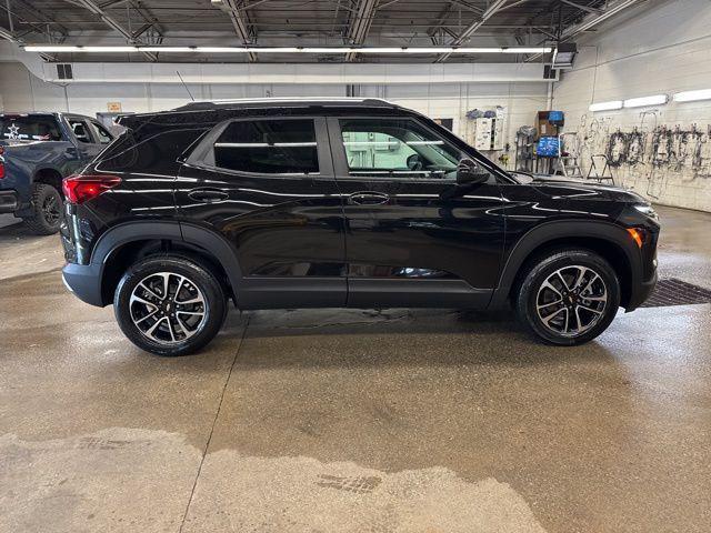 new 2026 Chevrolet TrailBlazer car, priced at $28,280