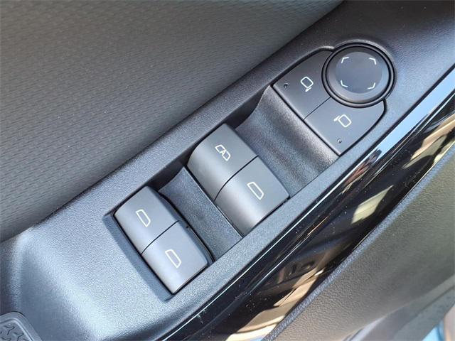 new 2026 Chevrolet Equinox car, priced at $33,540