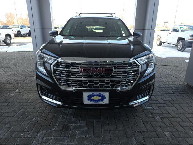 used 2022 GMC Terrain car, priced at $25,106