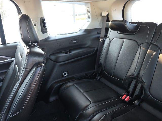 used 2022 Jeep Grand Cherokee L car, priced at $31,652