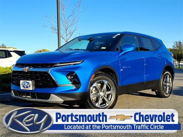new 2025 Chevrolet Blazer car, priced at $33,870