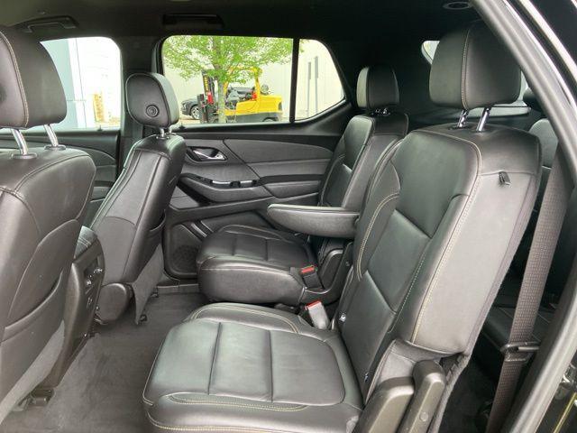 used 2023 Chevrolet Traverse car, priced at $28,795