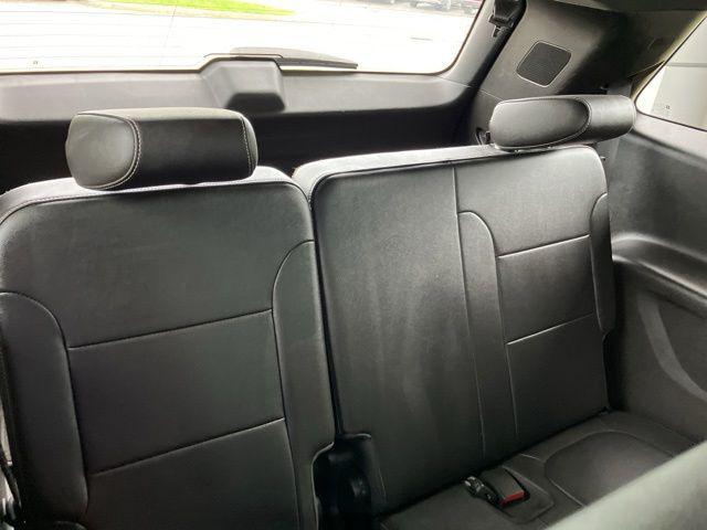 used 2023 Chevrolet Traverse car, priced at $28,795