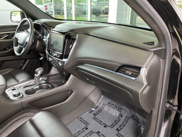 used 2023 Chevrolet Traverse car, priced at $28,795