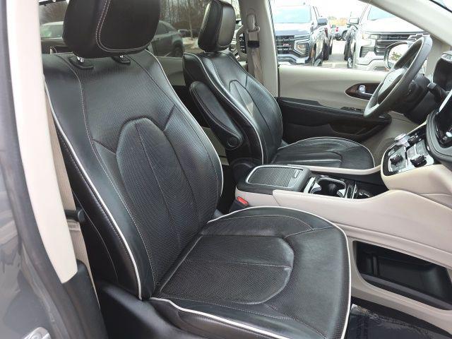 used 2023 Chrysler Pacifica car, priced at $26,499