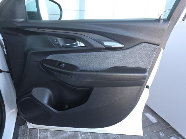 used 2023 Chevrolet TrailBlazer car, priced at $18,999