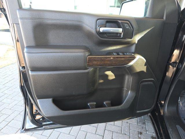 used 2022 GMC Sierra 1500 car, priced at $30,995