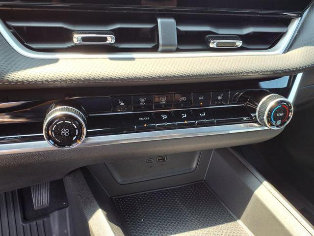 new 2026 Chevrolet Equinox car, priced at $29,820