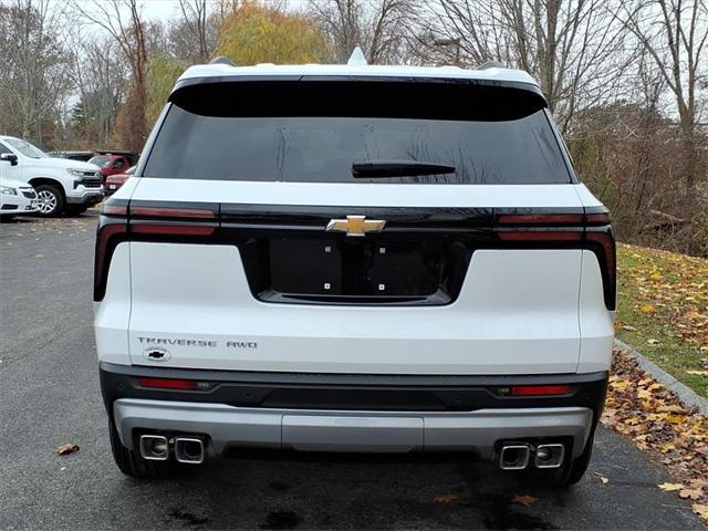 new 2026 Chevrolet Traverse car, priced at $42,620
