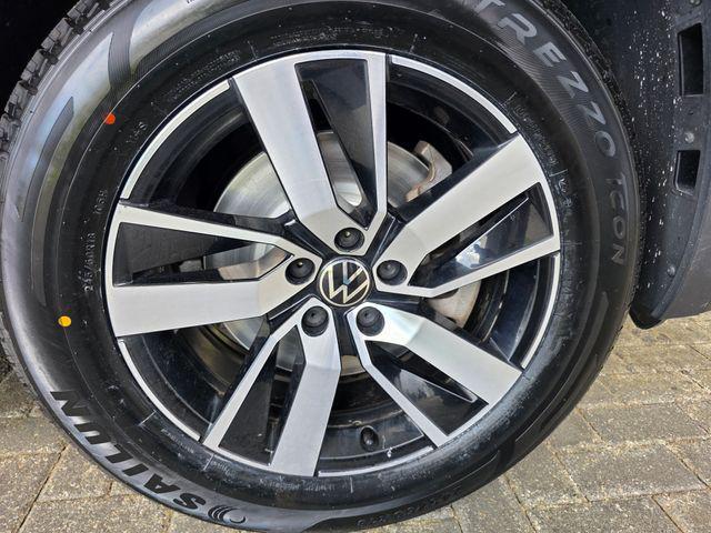 used 2022 Volkswagen Atlas car, priced at $20,495