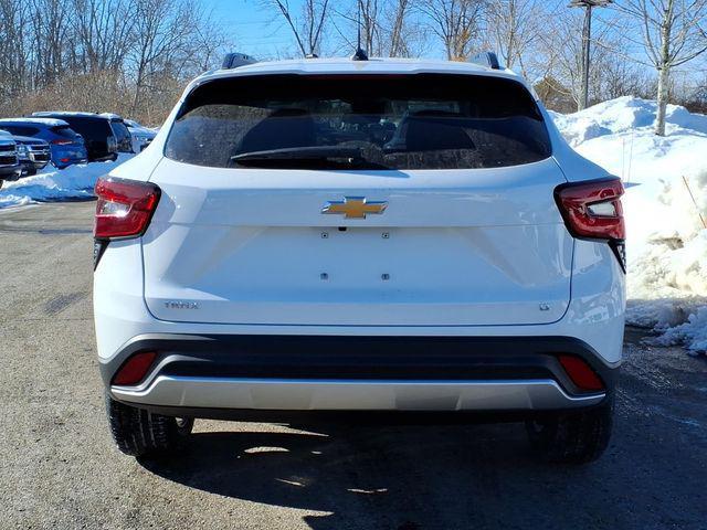 new 2026 Chevrolet Trax car, priced at $23,260