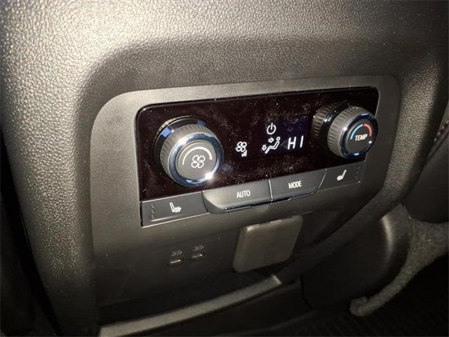 new 2026 Chevrolet Traverse car, priced at $57,220