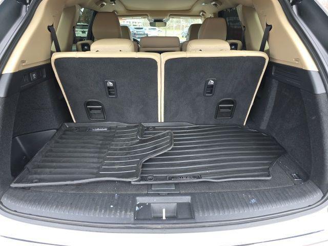 used 2023 Acura MDX car, priced at $39,495