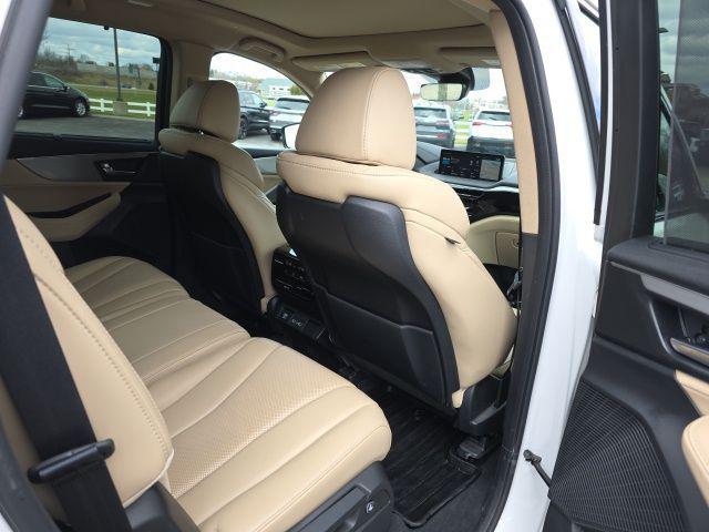 used 2023 Acura MDX car, priced at $39,495