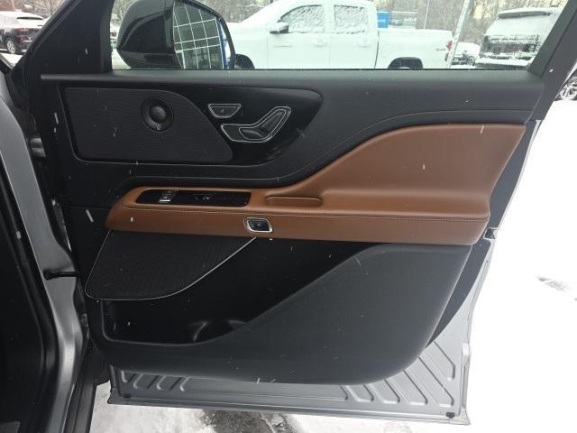 used 2020 Lincoln Aviator car, priced at $26,999