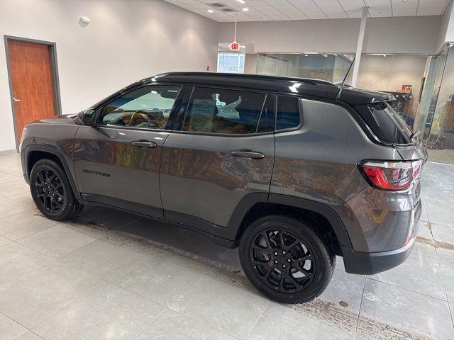 used 2022 Jeep Compass car, priced at $21,328