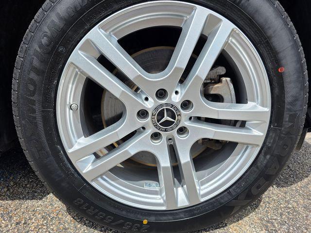 used 2022 Mercedes-Benz GLB 250 car, priced at $31,495