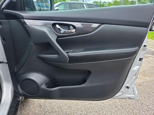 used 2017 Nissan Rogue car, priced at $14,995
