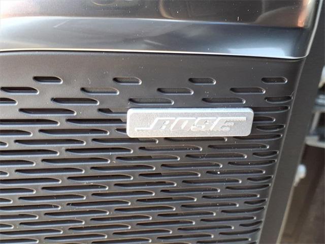 new 2026 Chevrolet Traverse car, priced at $57,220