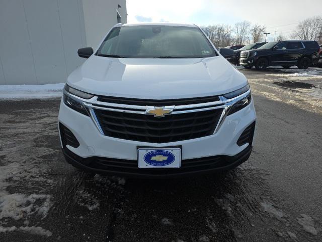 used 2024 Chevrolet Equinox car, priced at $18,999