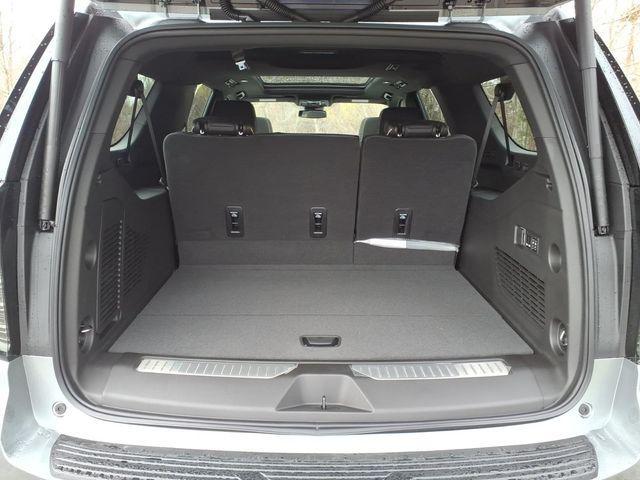 new 2026 Chevrolet Suburban car, priced at $80,485