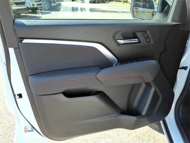 new 2026 Chevrolet Colorado car, priced at $44,910