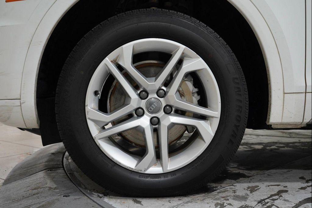 used 2019 Audi Q5 car, priced at $13,749