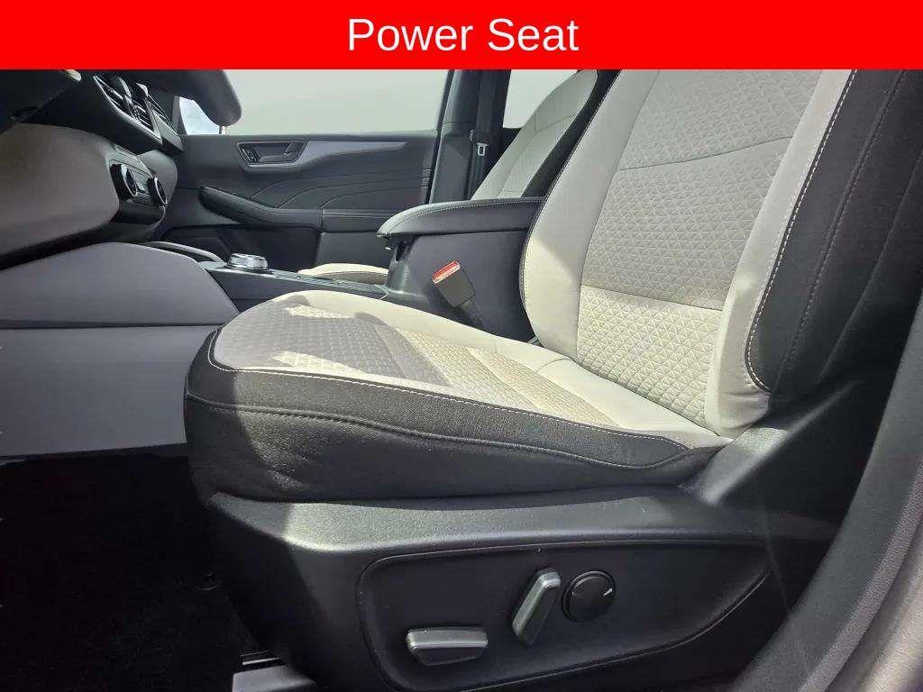 used 2023 Ford Escape car, priced at $24,900