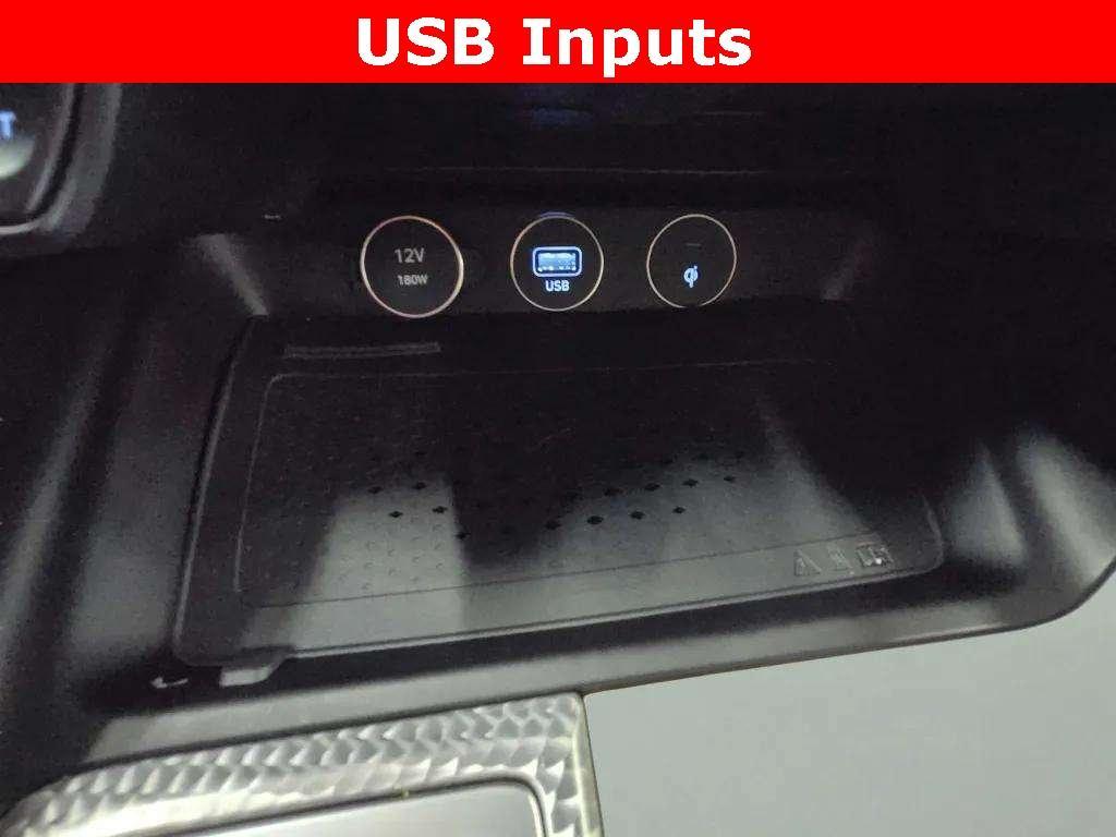 used 2023 Genesis G70 car, priced at $31,000