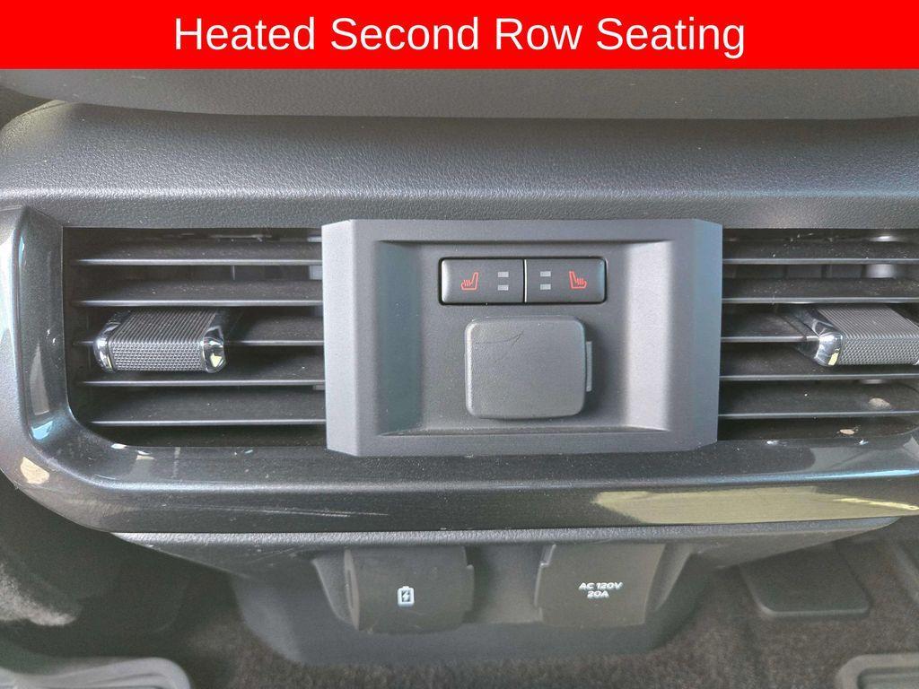 used 2021 Ford F-150 car, priced at $40,900