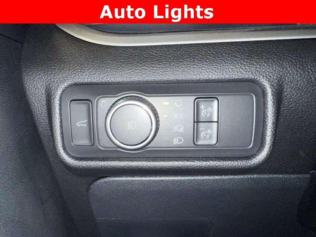 used 2021 Ford Explorer car, priced at $28,000