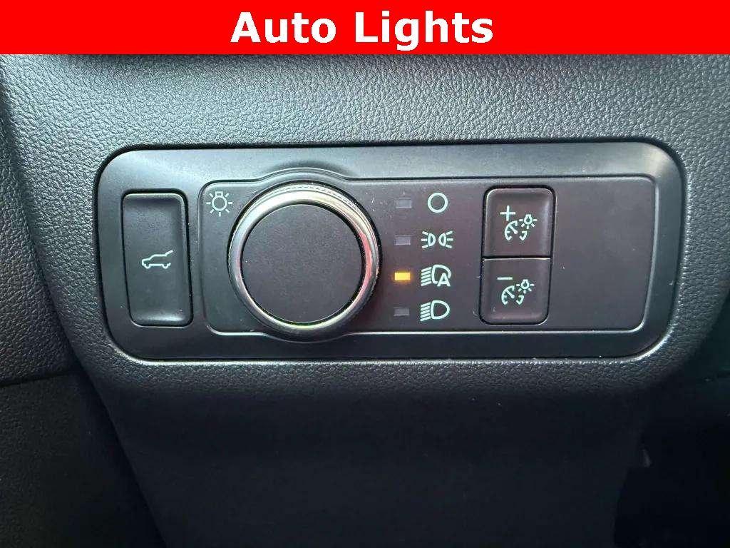 used 2022 Ford Escape car, priced at $19,900