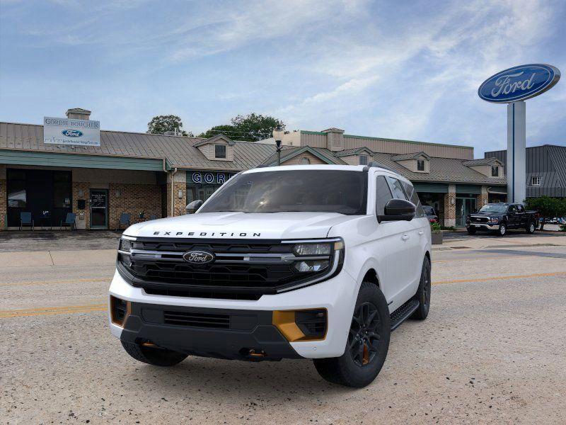 new 2026 Ford Expedition car, priced at $84,176