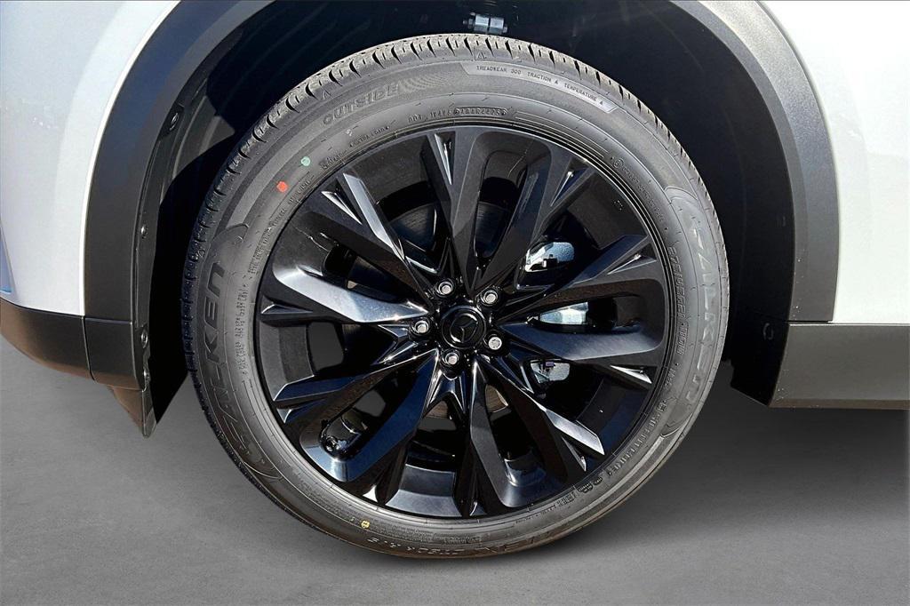 new 2026 Mazda CX-90 PHEV car, priced at $57,165