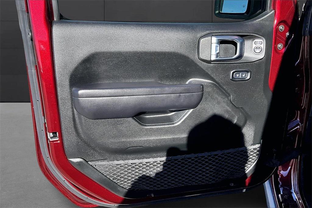 used 2021 Jeep Wrangler Unlimited car, priced at $28,222