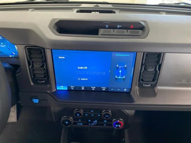 new 2025 Ford Bronco car, priced at $45,275
