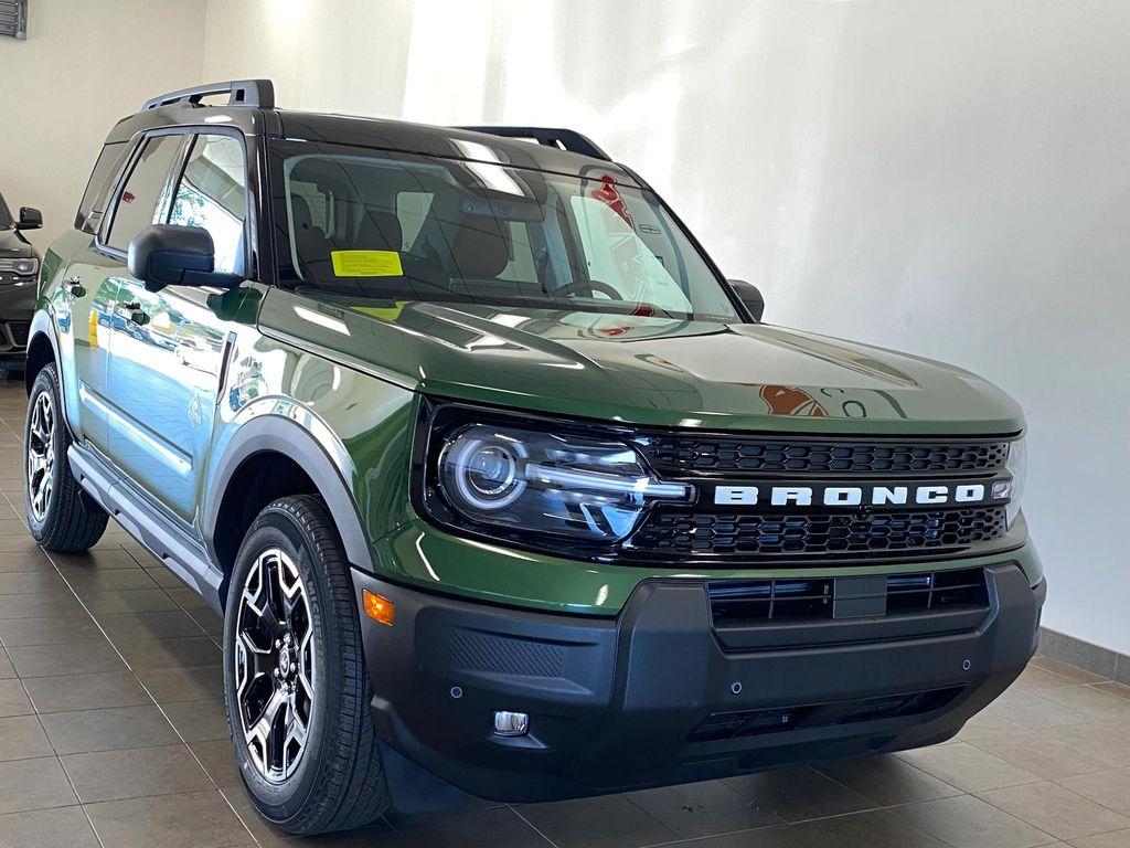 new 2025 Ford Bronco Sport car, priced at $41,575