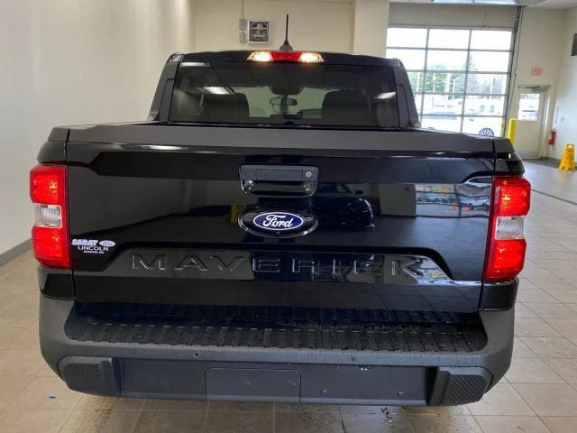 new 2025 Ford Maverick car, priced at $30,655