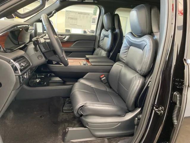 new 2024 Lincoln Navigator car, priced at $105,850