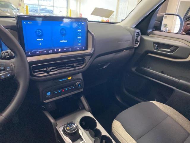 new 2025 Ford Bronco Sport car, priced at $39,435