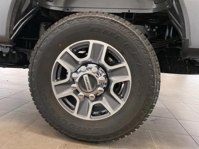 new 2025 Ford F-350 car, priced at $60,575
